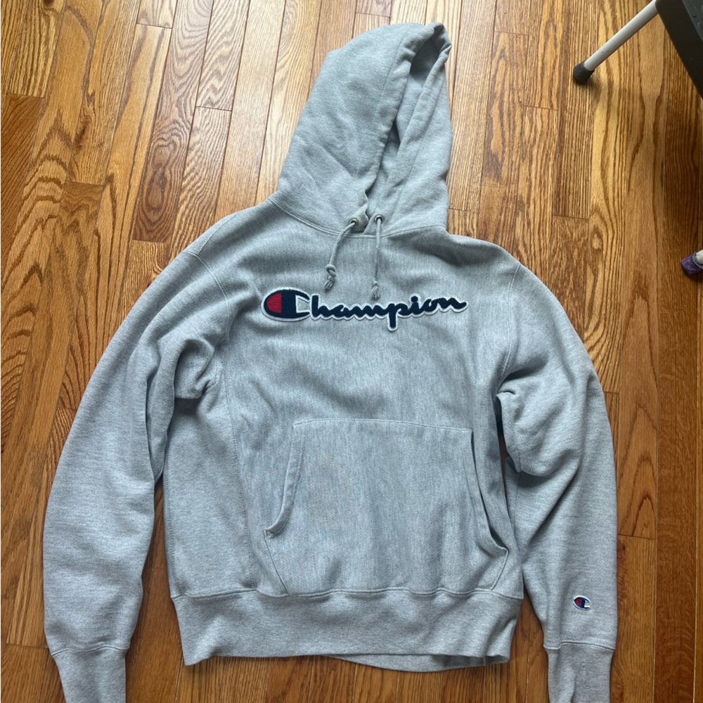 Champion logo hoodie